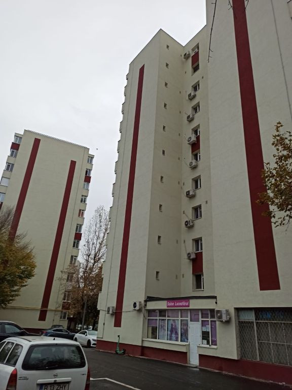 3cam.dec-1baie-disponibil imediat/Bvd Brancoveanu 130-132...