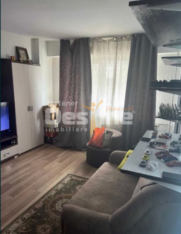 Panduri | 2 camere | 50mp | et 6 | semidec | 140.000 euro