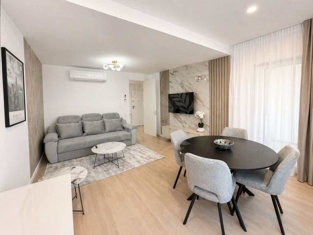 Studio de lux, prima inchiriere, zona ultracentrala/