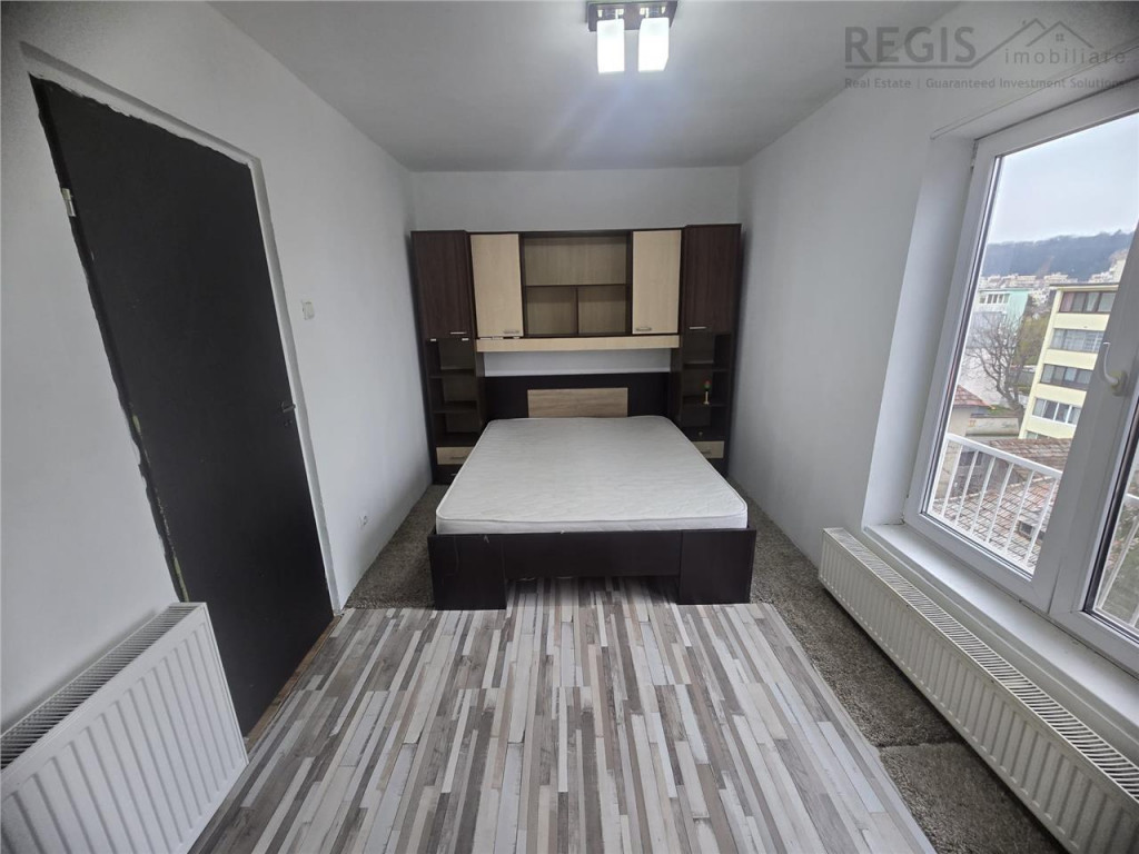 Apartament cu 2 camere, priveliste deosebita, balcon, lift,