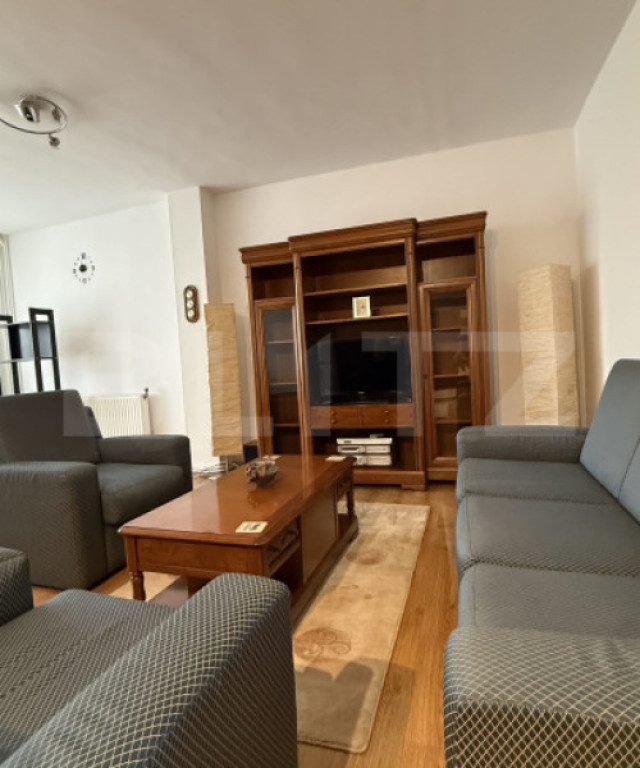 Apartament 2 camere, 65 mp, zona Semicentral / Poli 2