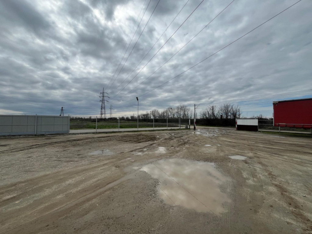 Teren intravilan Ișalnița – oportunitate excelentă pent