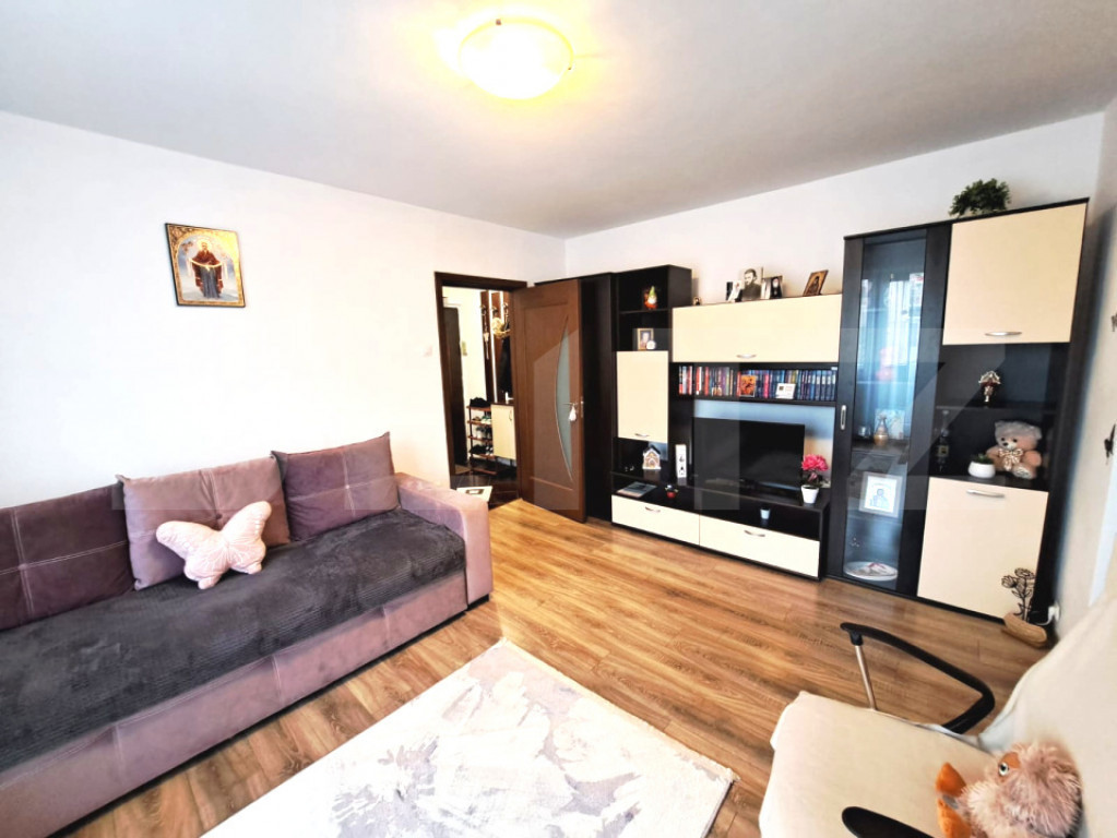 Apartament 2 camere, decomandat - Astra