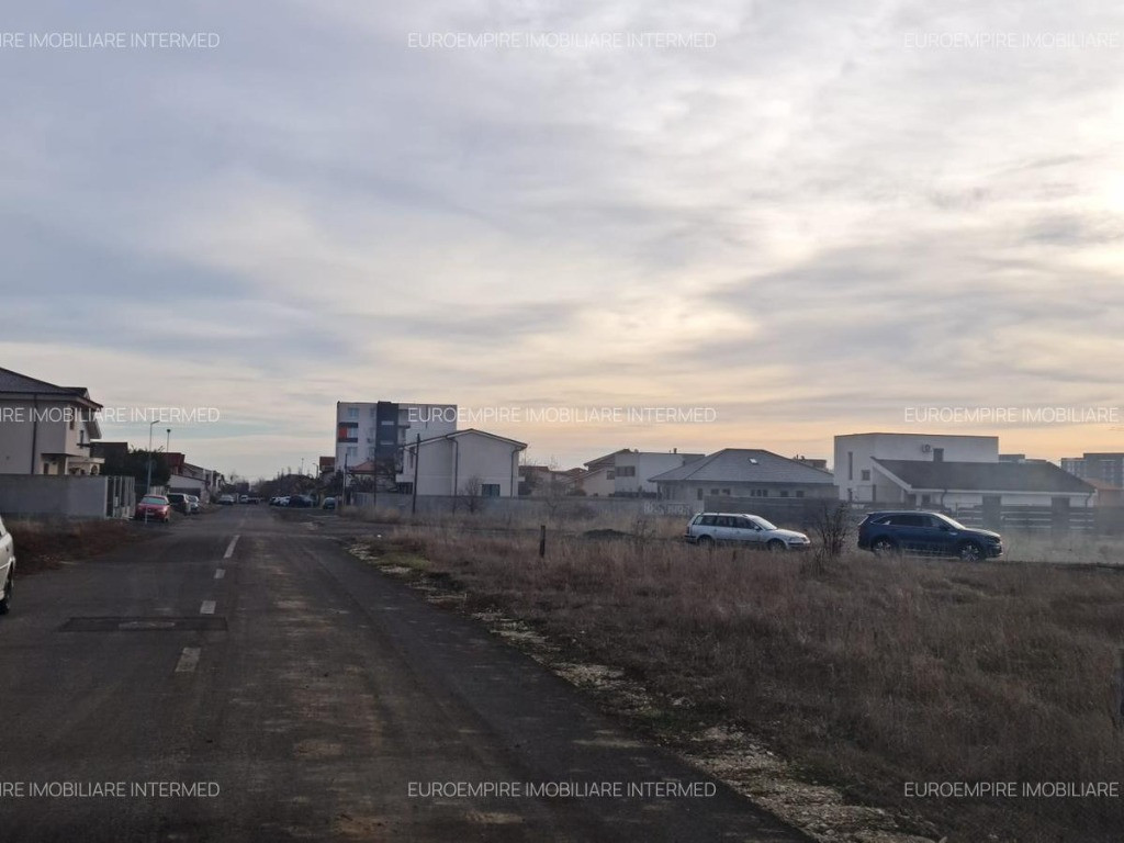 Vand teren in Constanta zona Km 5 Veterani