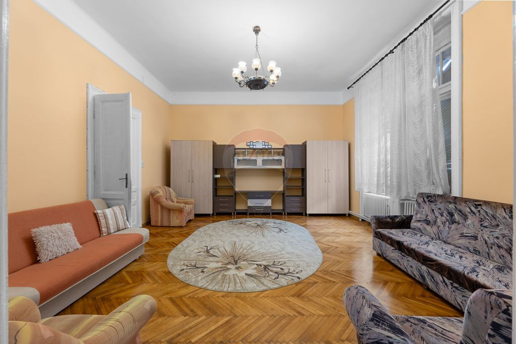 Apartament 2 camere, clasic, 116 mp utili, str. pietonal?...