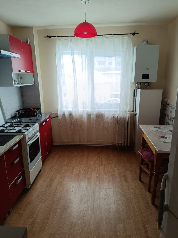 Apartament 2 camere et 1 Central