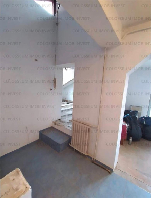 Garsoniera decomandata - zona Astra