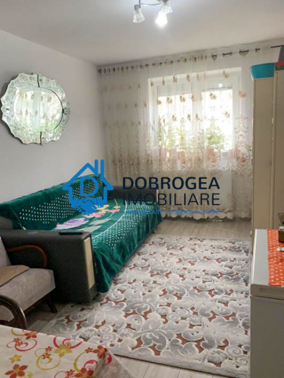 ZONA CENTRALA- 2 CAMERE , ETAJ 1, CENTRALA GAZ