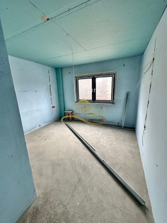 De vanzare apartament 2 camere Mioritei Bacau