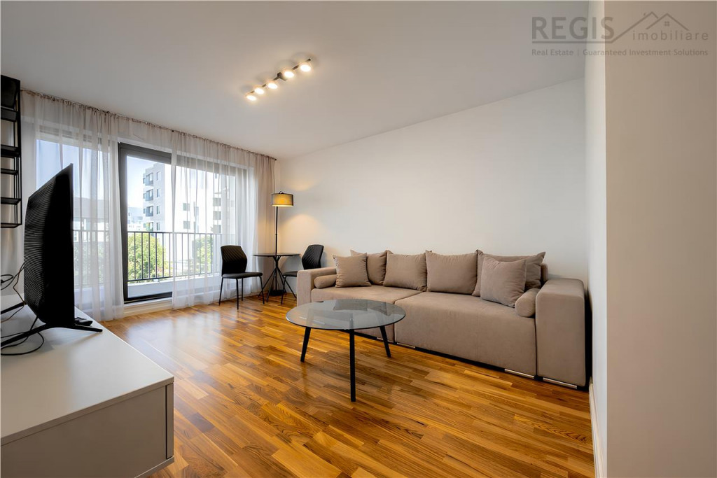 Garsoniera cu parcare subterana in Cosmopolit zona centrala