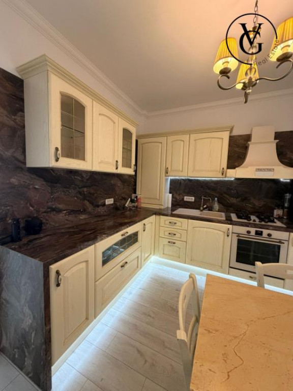 Apartament 2 camere otopeni cu terasa