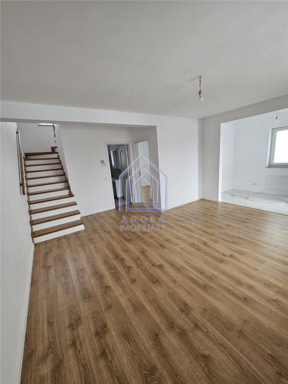 Duplex nou, mutare imediata