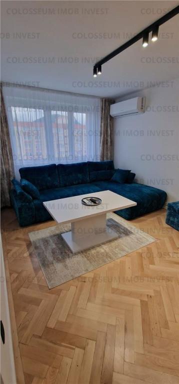 Apartament 2 camere, decomandat - zona Avantgarden