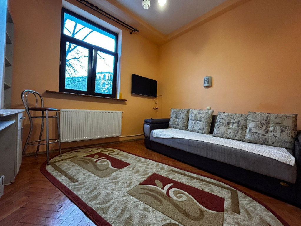 Garsoniera 18mp Copou mobilata si utilata complet