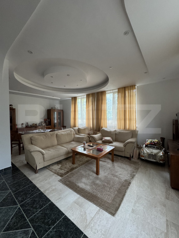 Casa 5 camere, prima inchiriere, zona Hipodrom Parc Romanesc