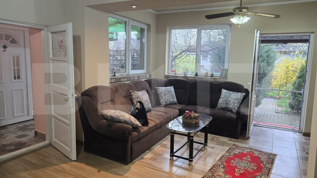 Casa 3 camere 133 mp; Teren - 1432 mp. Livada