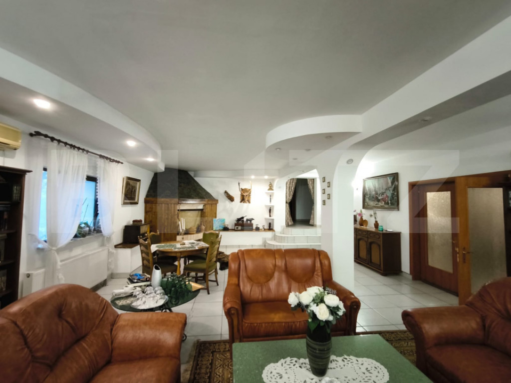 Pensiune Dp+P+E, 750 mp utili, 5000 mp teren, zona Cernele