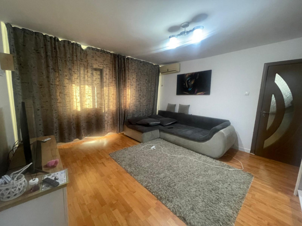 Apartament 2 camere, 54 mp, zona Craiovita Noua