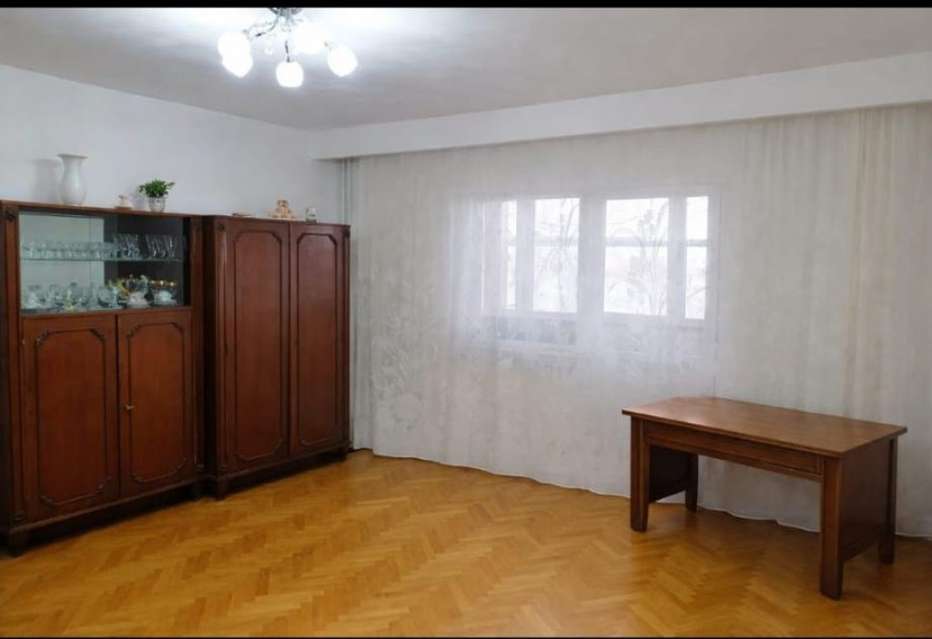 Garsoniera de vanzare, 40 mp, Brazda lui Novac, zona America