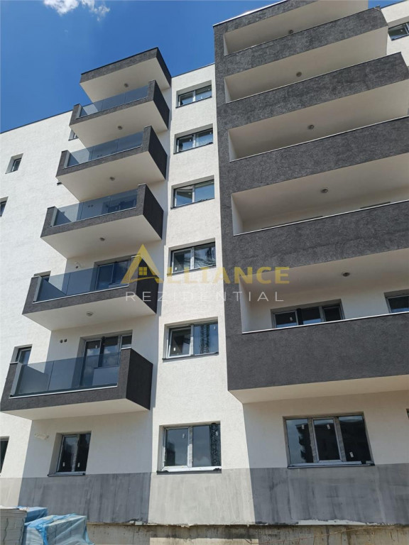 Metrou Aparatorii Patriei Garsoniera 36MP