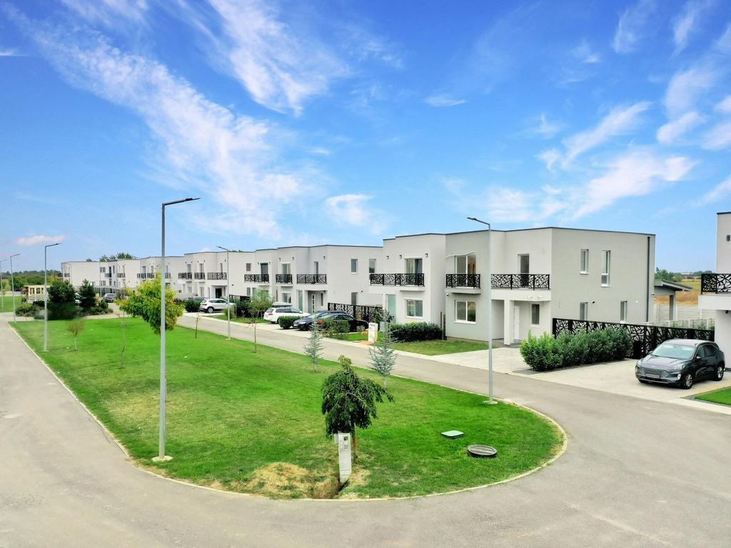 Case Individuale | 5 Camere | Dotari Moderne | Bucovat | ...