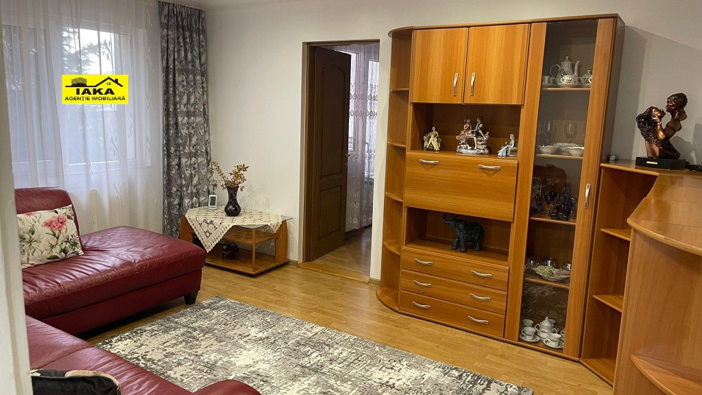 Vasile Alecsandri, 4 camere