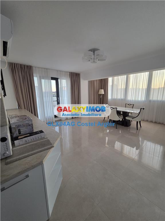 Inchiriem penthouse in zona centrala
