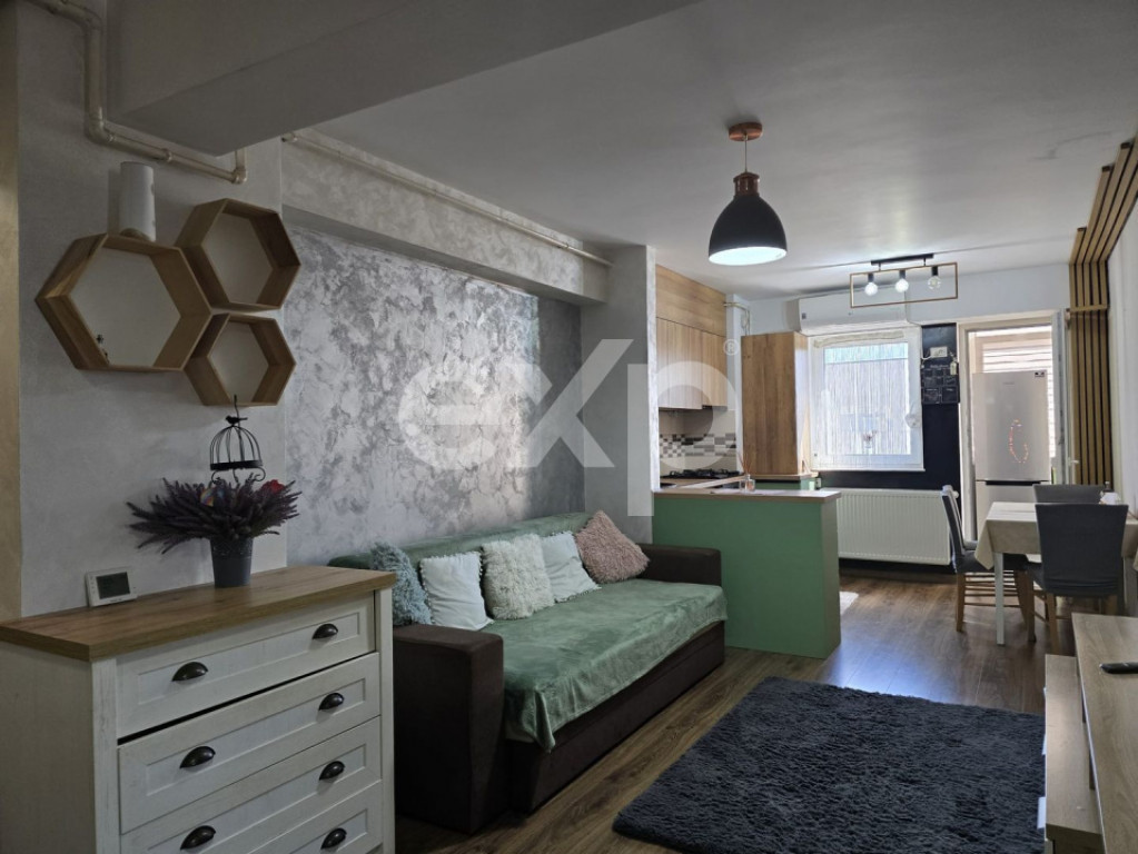 Apartament cu 3 camere de vânzare, cartier FIALD