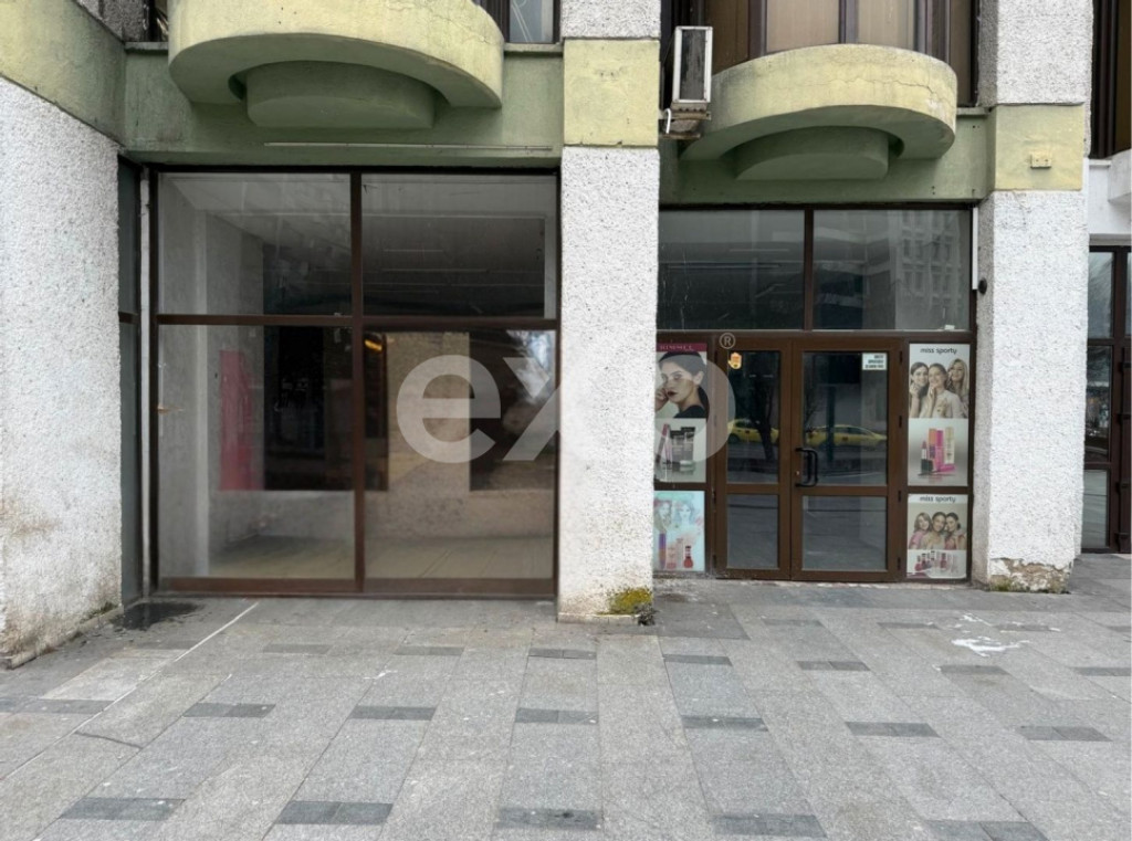 Spațiu comercial de 150.58mp de închiriat în zona Ultrace