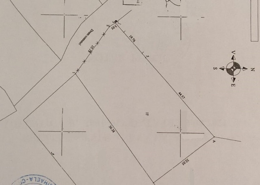 BREBU – intravilan 1800 mp, deschidere 29 ml, doar 16.900