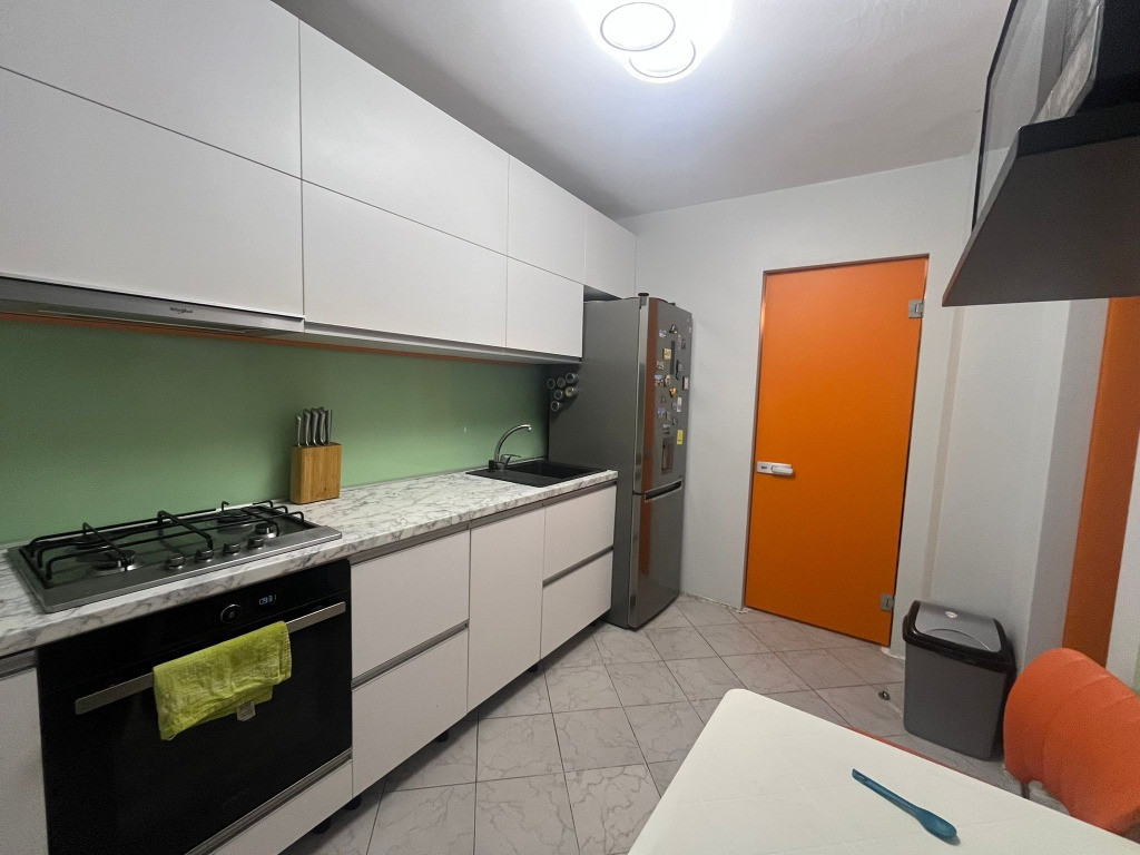 Apartament 2 camere, Baba Novac, cu privesliste spre Parcul IOR.