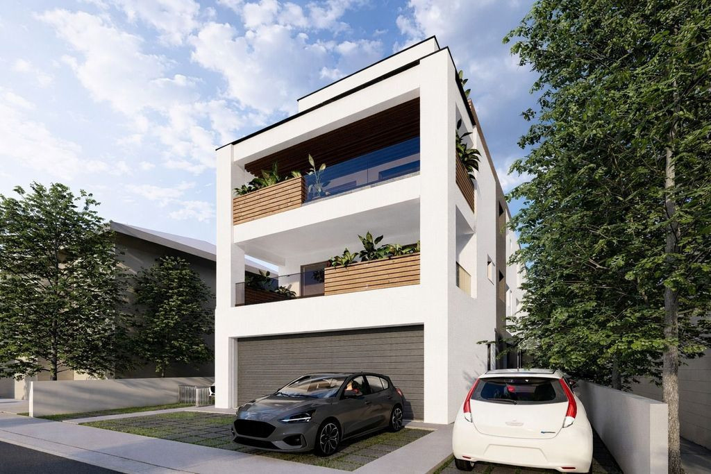 4 CAMERE, 3 BAI, METROU ,incalzire in PARDOSEALA, FERESTR...