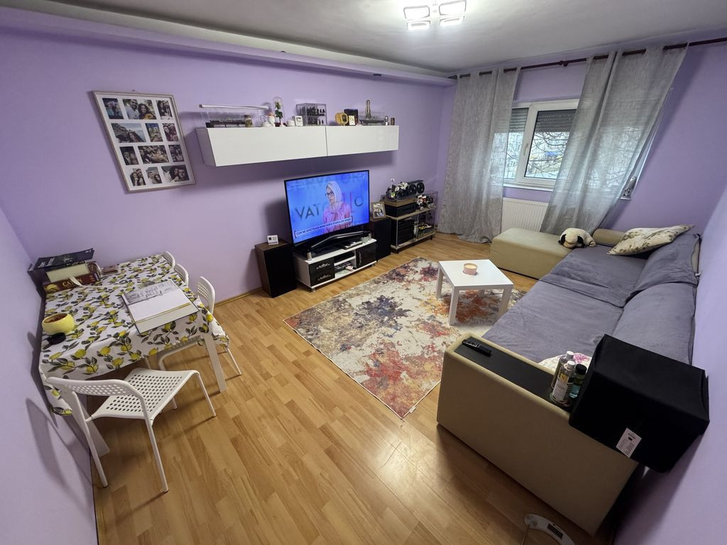 Apartament 3 camere Poarta 6