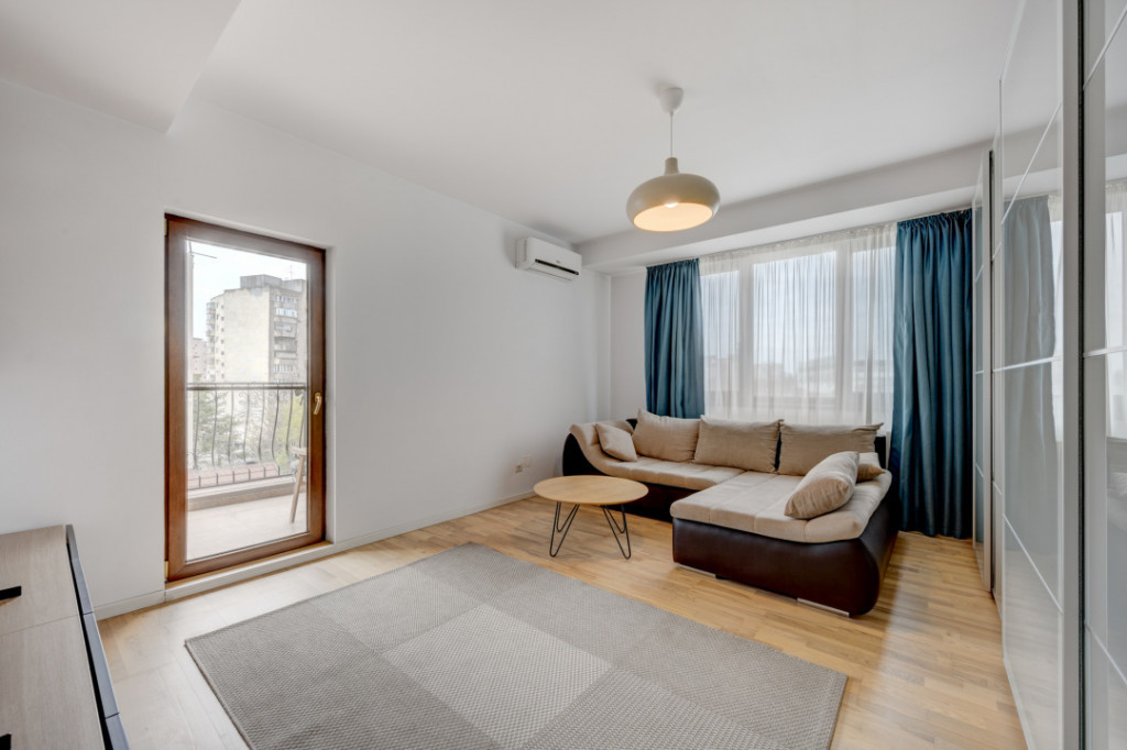 Apartament 2 camere bloc 2016, Crangasi, gata de mutat