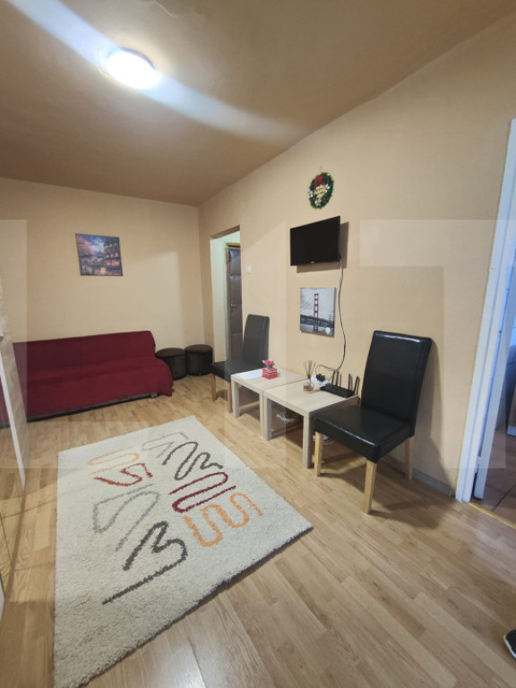 Garsoniera de vanzare, 37 mp, zona Confectii
