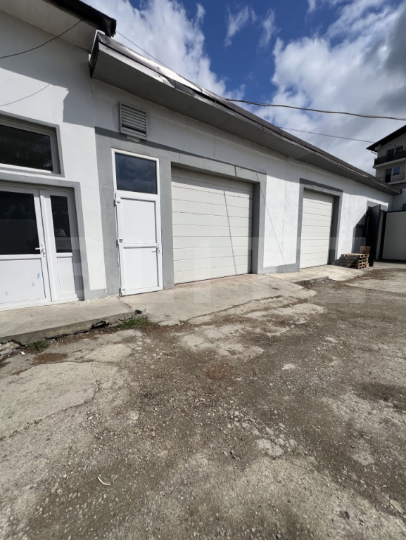 Hala/Spatiu comercial 160mp Subcetate