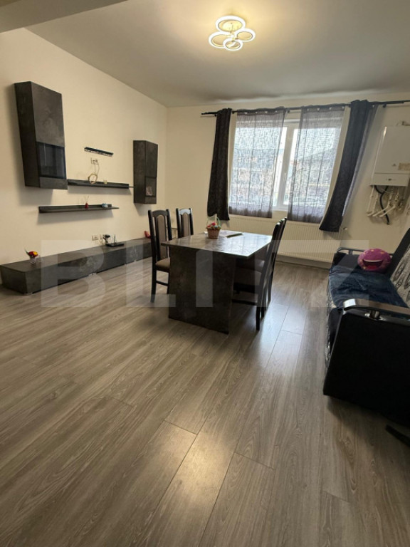 Apartament 2 camere, decomandat, parcare, mobilat si utilat