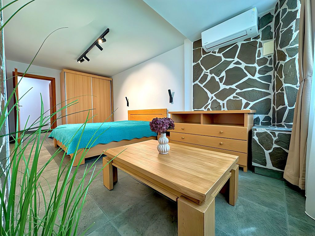 Decebal | 3 camere 97 mp utili | Centrală proprie | Etaj...