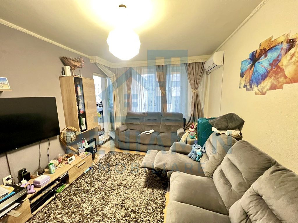 3 decomandate - etaj 6 - 64mp- centrala - Parcare - Boxa ...