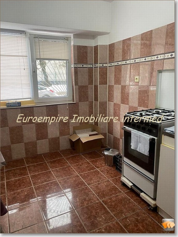 Apartament 2 camere decomandate Cet