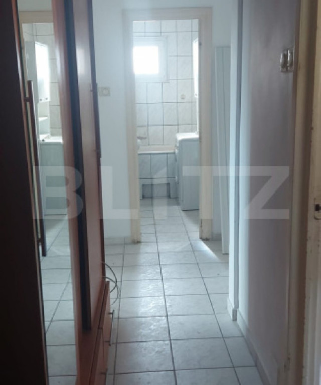 Apartament de vânzare, cu 2 camere, 35 mp, zona Micro 14
