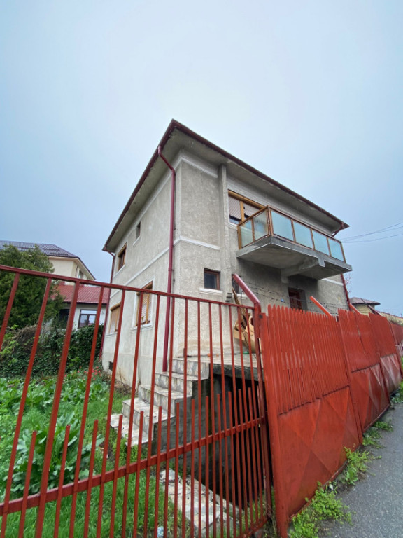 Spatiu comercial, 150 mp, zona Centru