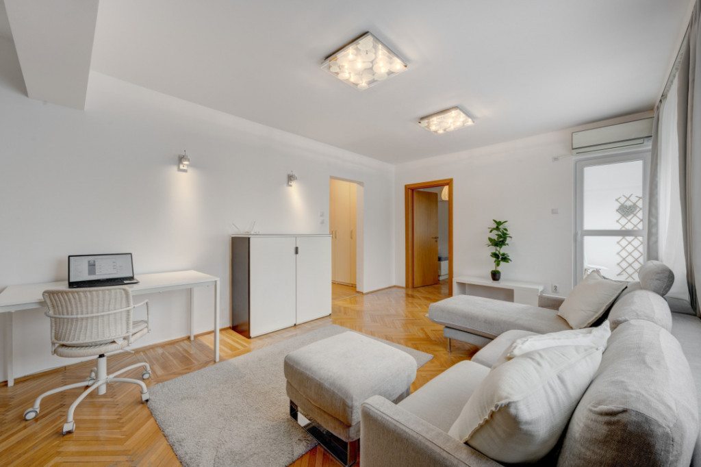 BELLER | Inchiriere apartament cochet 3 camere | Garaj