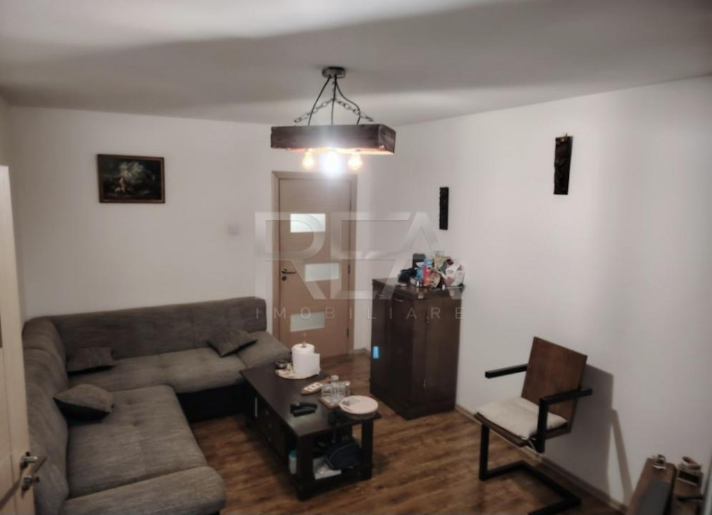 3 camere, et 2/10-Piata Drumul Taberei