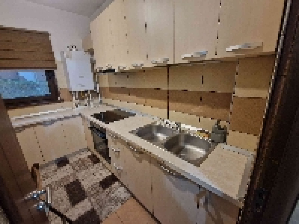 Pacurari Aplha Bank apartamentul 2 camere decomandat b