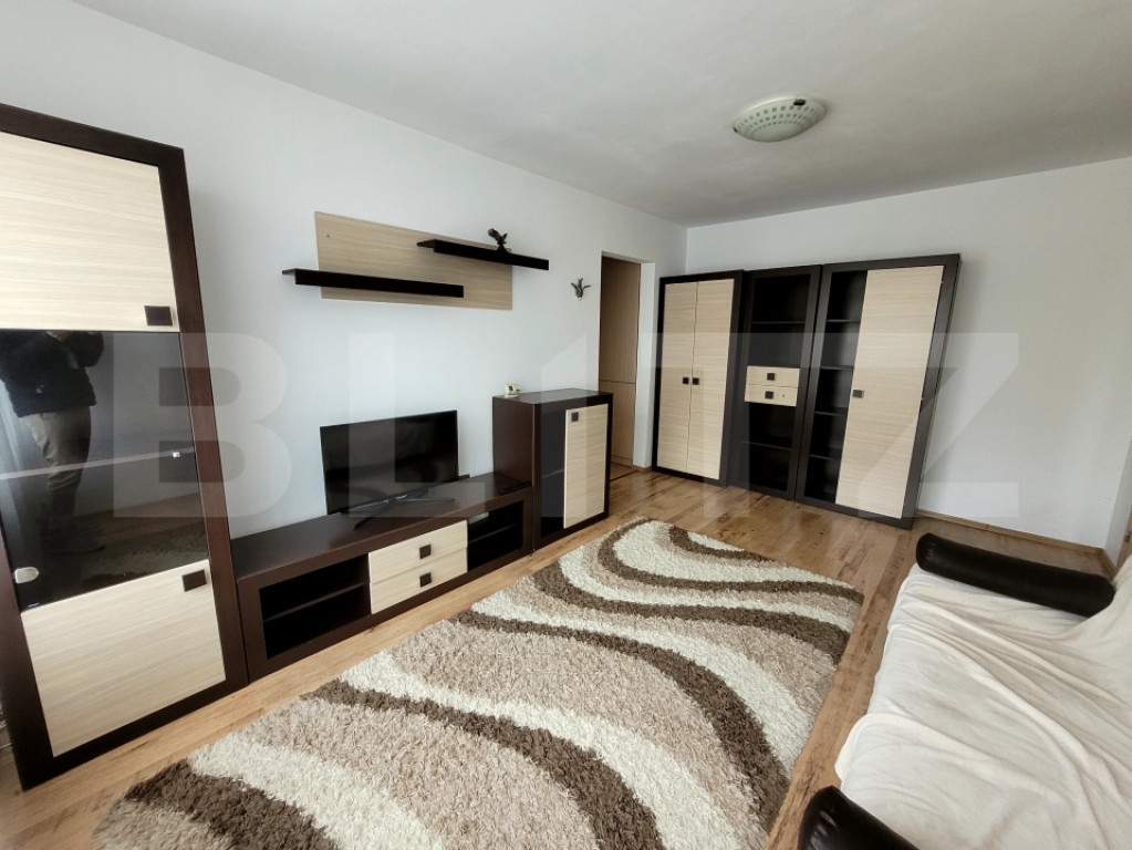 Apartament cu 2 camere, mobilat si utilat, zona Hermes/Gheor