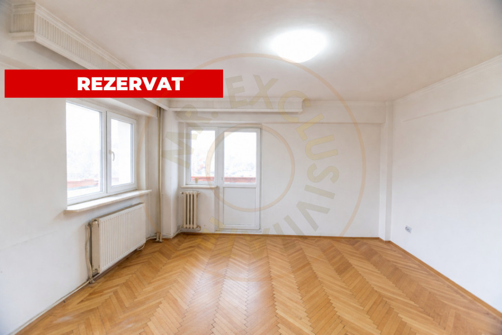 2 camere Centru Pitesti | etaj 1 | Parcul Finante| balcon sp