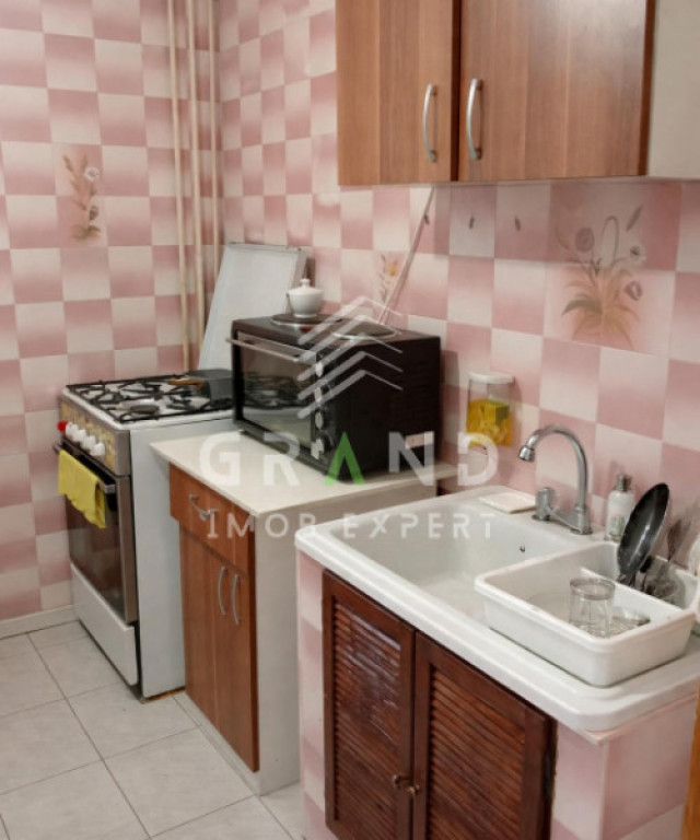 Ap 2 camere | 2 balcoane | Zona Mărăști – Piața Mără