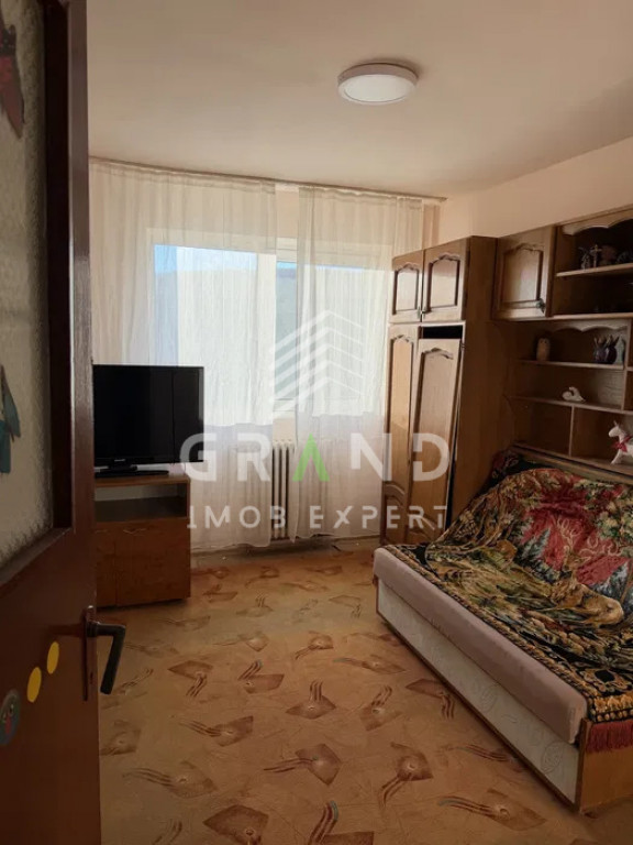 Oportunitate-Apartament cu grădină, 71 mp, complet mobilat