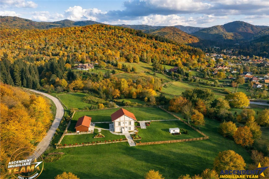FILM! Vila intr-un peisaj mirific, cu 2.900mp teren, Covasna